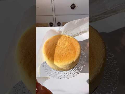 عملت لمنى كيك ياباني كأنو الجاهز شوفو النتيجه في الاخير 