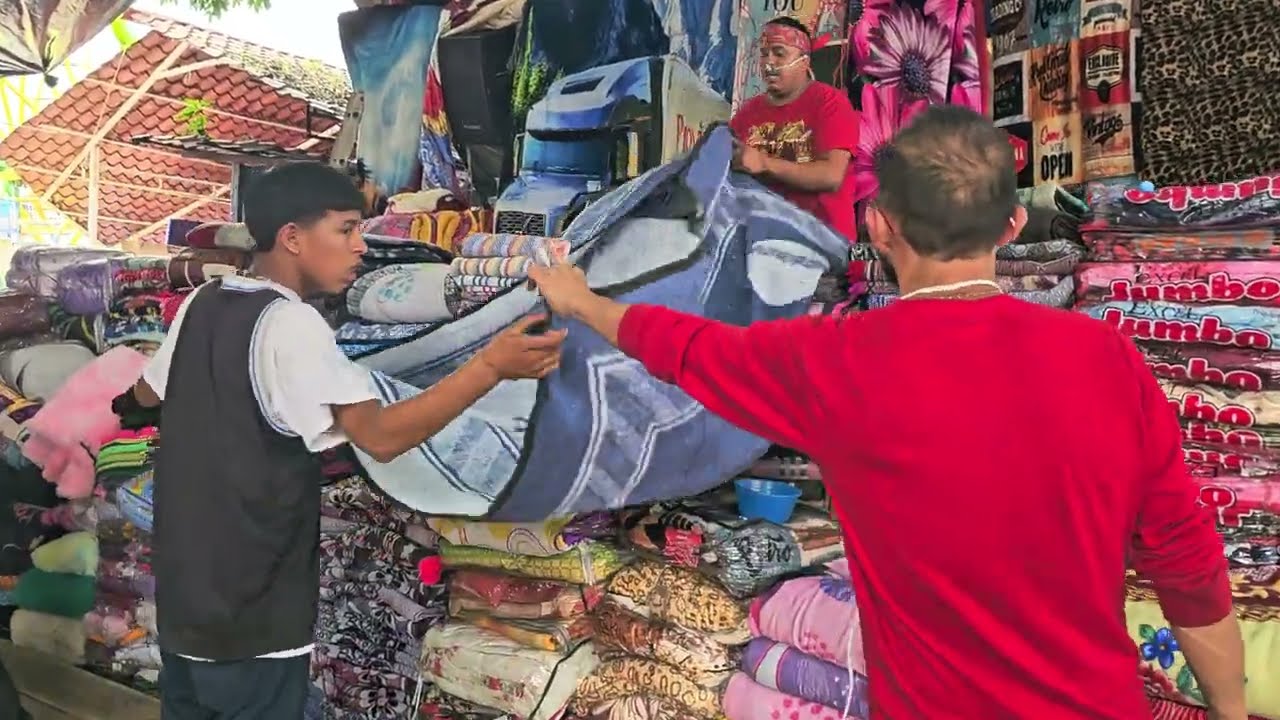 Bienvenidos a los gritones: ¡Y si te pagan dales otro y otro y otro! @cotidiano399