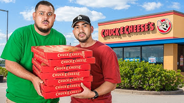 We hebben het HELE menu van Chuck E Cheese gerangschikt
