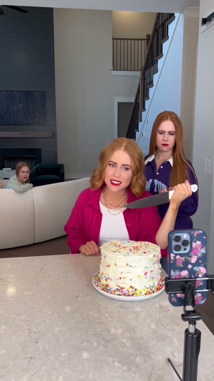 STABBING CAKE TREND ? #shorts