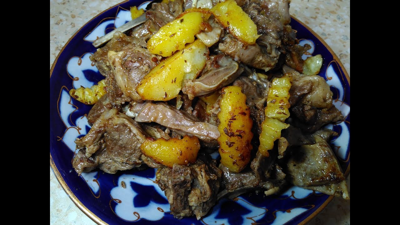⁣Вкусный ужин на скорую руку. Баранина с картофелем.
