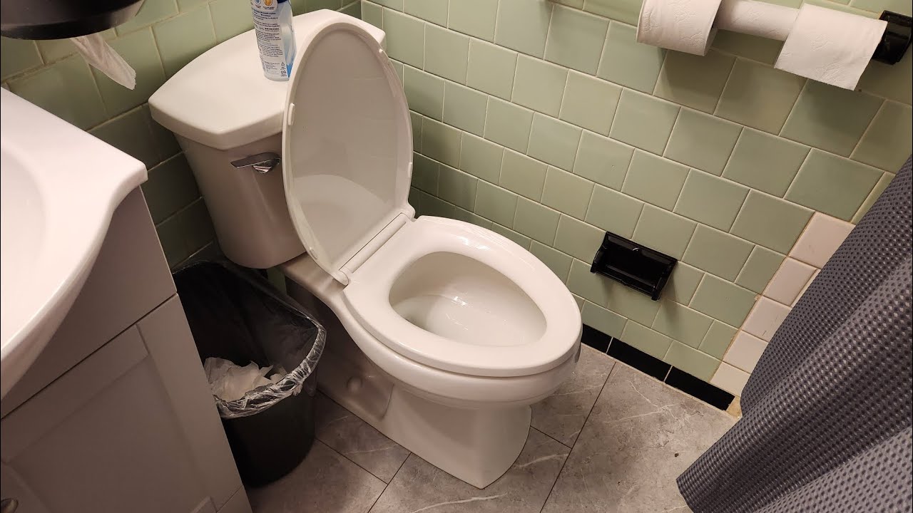 Newer Kohler Elliston toilet YouTube