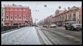 ⁴ᴷ St Petersburg Russia Walking Tour: Nevsky Avenue - Anichkov bridge in the snow