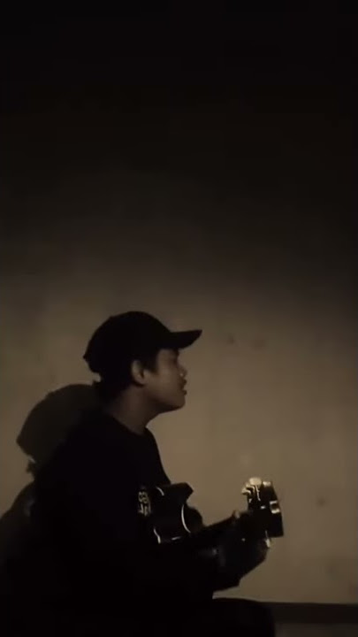 story Wa -cover di persimpangan dilema