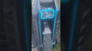 The Begode RACE just hanging out #euc #begoderace #electricunicycle