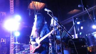 Haim "Let Me Go" Live at SXSW 2013