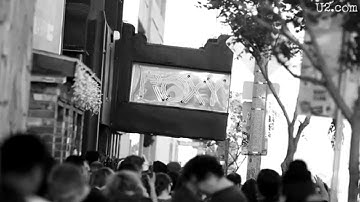 U2BR.COM - Vídeo do U2.com sobre o show no The Roxy