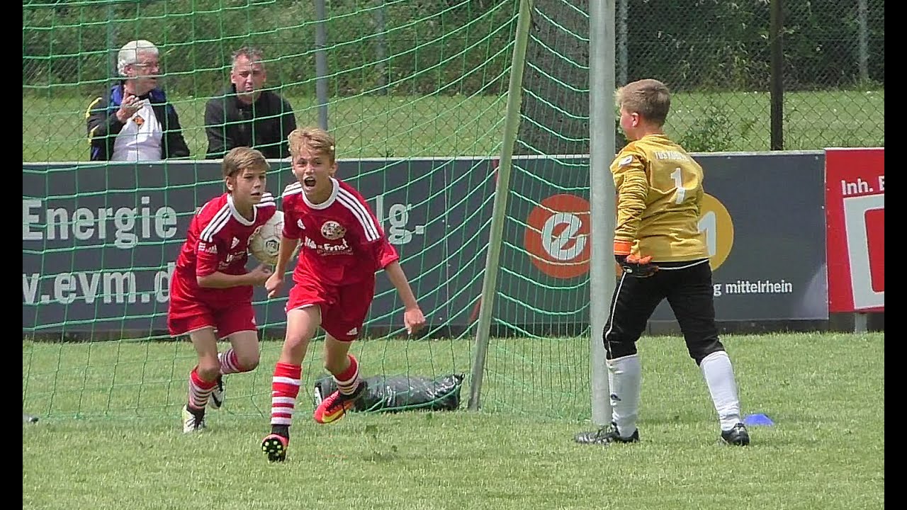 E-Junioren Kreispokal-Finale  TuS Koblenz vs. TuS RW Koblenz  3:2