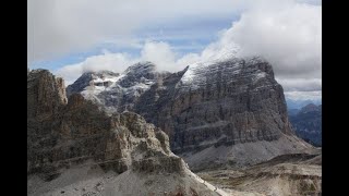 Scientists Solve 200-Year-Old 'Dolomite Problem'