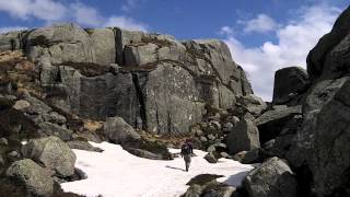 HIking Preikestolen in Norway @WheresAndrew
