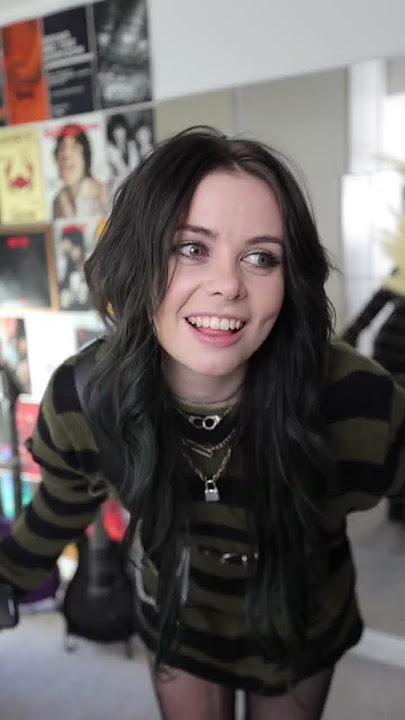 WHAT IS GOING ON?!?! #a7x #musicreacts #avengedsevenfold #metalcore