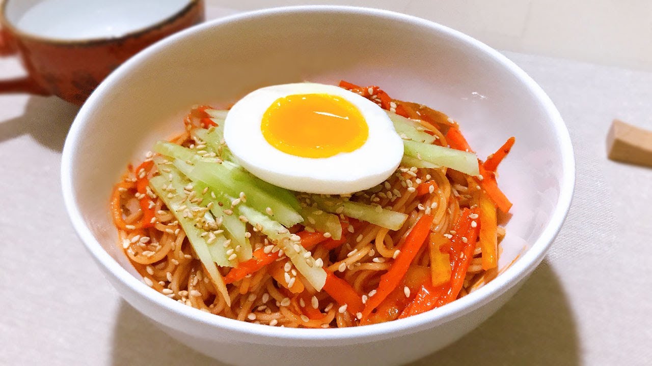 새콤달콤 비빔국수 만들기: Making Spicy Noodles(Bibim guksu) | Korean Food | 유쿡 ...