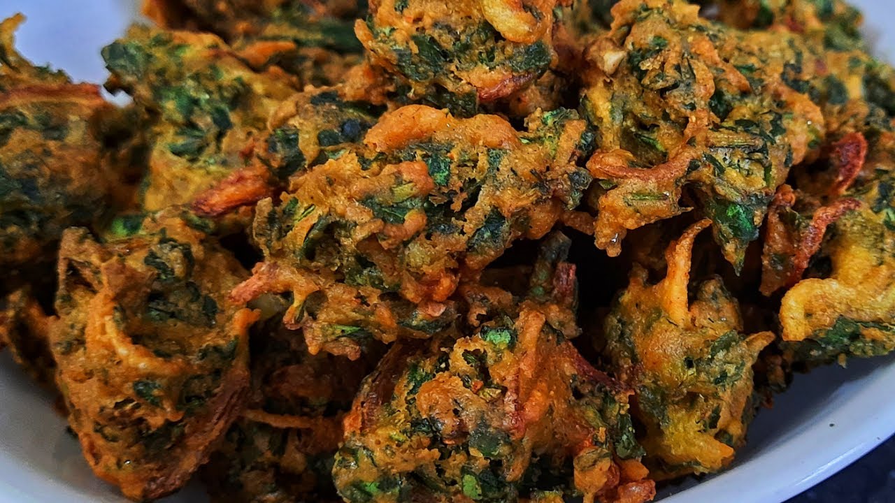 आलू पालक की ऐसी स्वादिष्ट लाजबब सब्जी 1बार देखली तो बारबार बनएंगे | Aloo Palak Ki Sabji Kaise Banaen