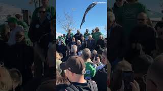 Robert De Niro campaigns for Kamala Harris at Eagles tailgate