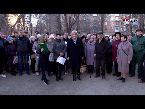 Жители аварийных домов в Саратове просят губернатора о реновации по-московски