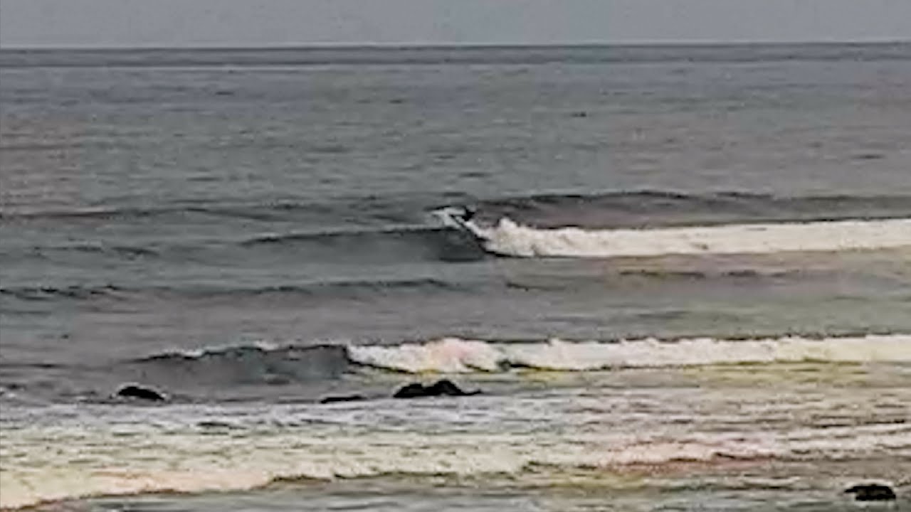 Kelly Slater lands air reversetocarving 360 at 2023 El Salvador Pro (day 1) YouTube