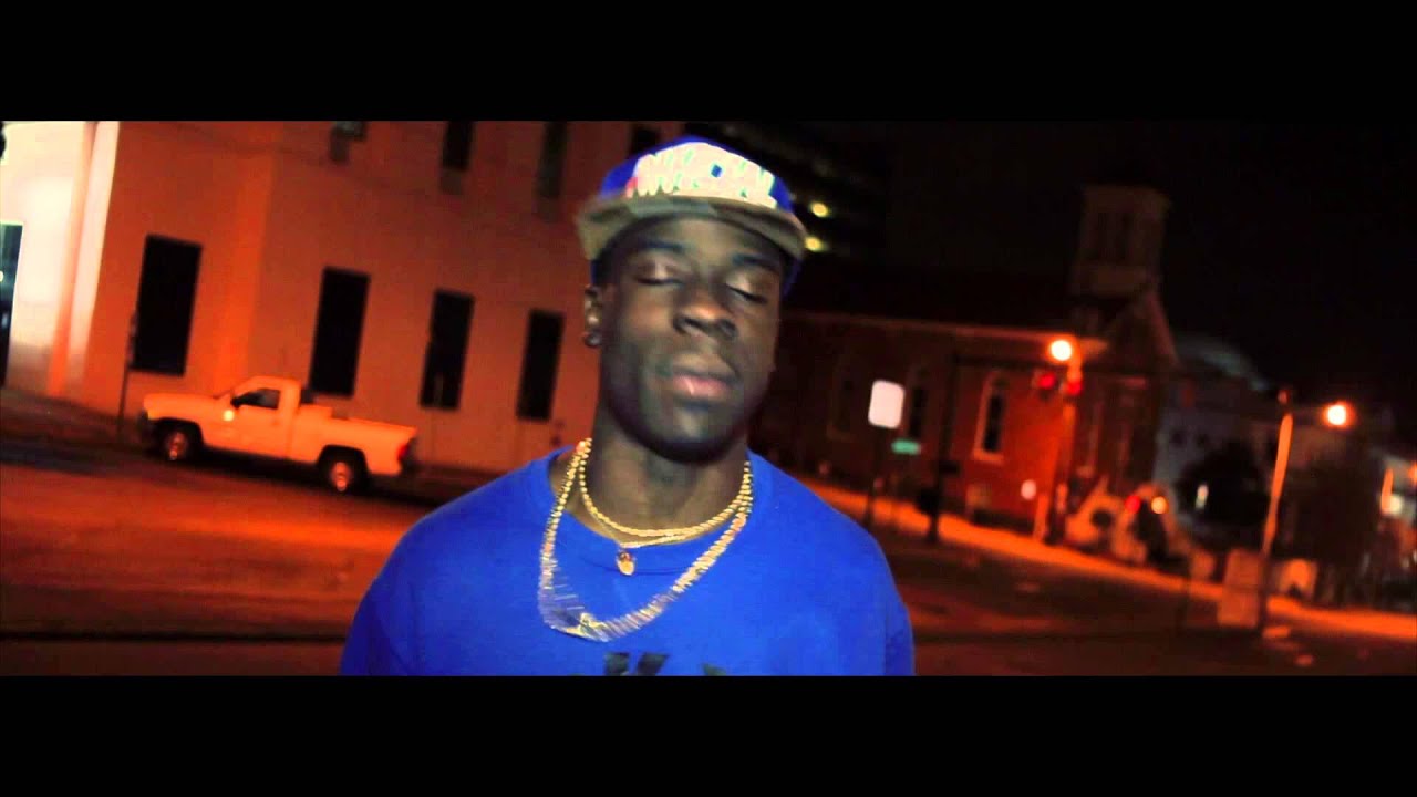 Hitmaker D-Aye - Let Me In