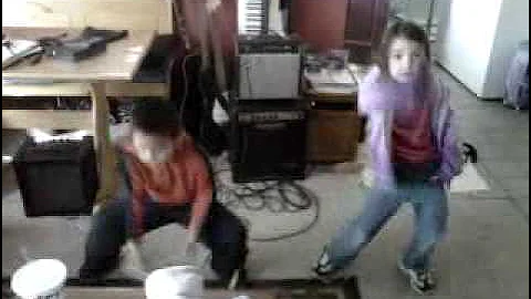 joceandnoah http://www.youtube.com/watch?v=_OBlgSz8sSM