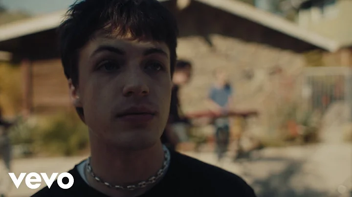 Peter McPoland - News At 9 (alt version)