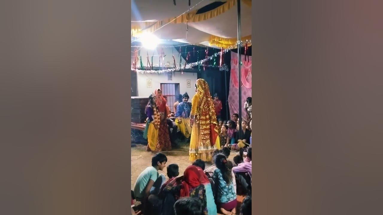 Bahut Jhooth bolati Hai Usi Samay Boli Gopi Yashoda Maiya has-have-had-ka-use-english-translate-karte-samay-kese-kiya-jata-hai