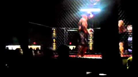 Simon Holguin (Caveman Crew) Vs. Ray Breshears