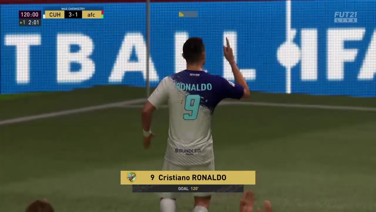 Strip fifa w/ Lana Rhodes