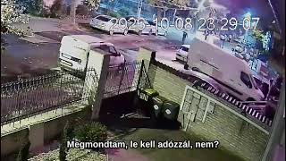 Éjszakai hóka-móka az Attila utcában, Győrben. Valaki ideges, mert ő megmondta előre.