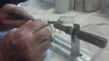 Fish hook knot tying tool a Simple Gadget for fastening Hooks to Fishing Line DIY