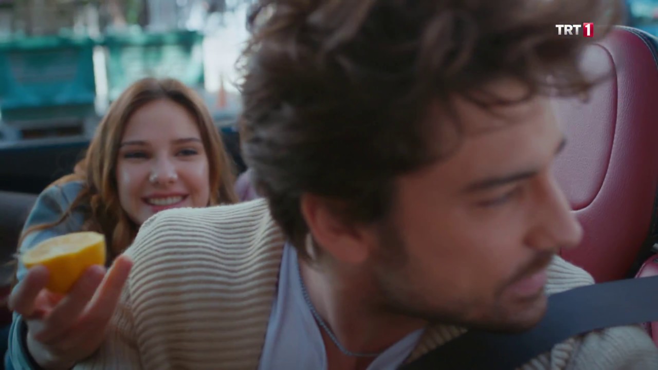 Cenk, Azra ile yüzleşiyor Cenk, Azra ile yüzleşiyor