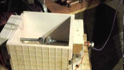 Tesla Hairpin circuit with my homemade ENCYCLOPEDIA capacitors