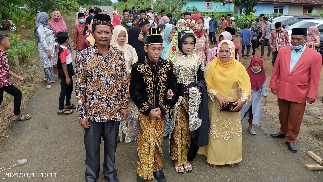 Ngunduh Mantu, Kecil Kecil Jadi Manten 