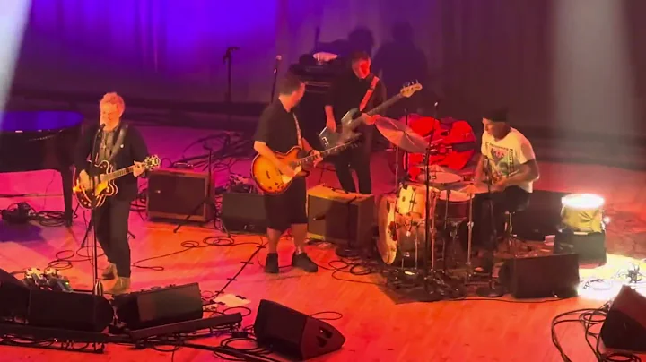 Glen Hansard with Chad Smith - Gimme a Bullet (AC/DC Cover) into Revelate (The Frames) - Orpheum LA