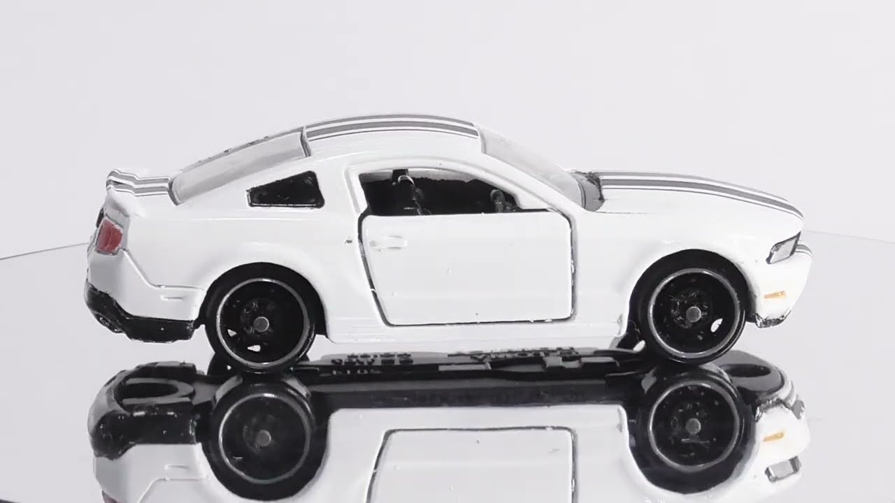 改造トミカ フォードマスタング 2014 tomica - YouTube