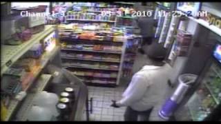 Deputies: Thieves Use Distraction To Steal From Store