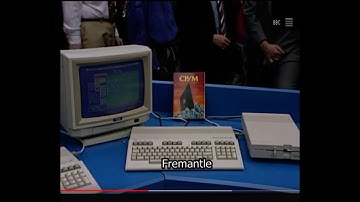 Commodore 128 | Vintage Computer | Retro Technology | Commodore computer | Database | 1985