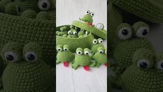 Игра "Найди пару" с лягушатами #amigurumi #crochet #вязанаяигрушка #handmade #развивающаяигра screenshot 2