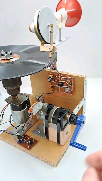 DIY Gramophone!