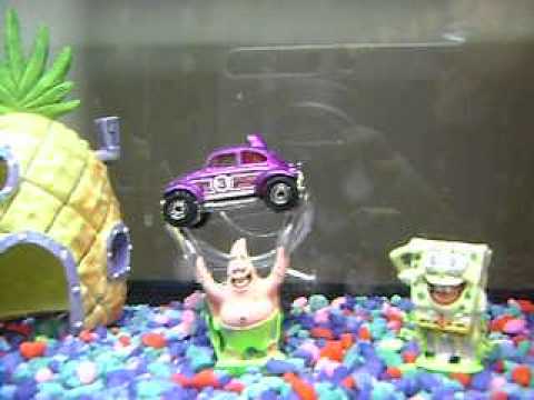 SpongeBob Fish Tank Patrick Lifts Car - YouTube
