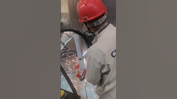 Cobot-Based Girth Welding for Tanker Trucks #weldingcobot #jocrt #cgxi #sqrobot