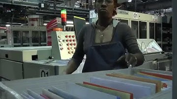 NAVSUP Outlines Deadlines for the Overseas Delivery of Holiday Mail