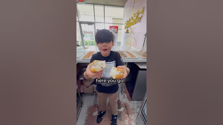 Did He Just Cut It With His Jawline?? ​⁠@BolingBros ​⁠@TheDylanBoling