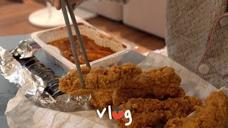 극한 상황에서 아득바득 더 잘챙겨먹는 브이로그 / 신전 떡볶이 + kfc 먹방 / 문어피자빵 / 매운갈비찜, 잡채, 깻잎전, 함박스테이크