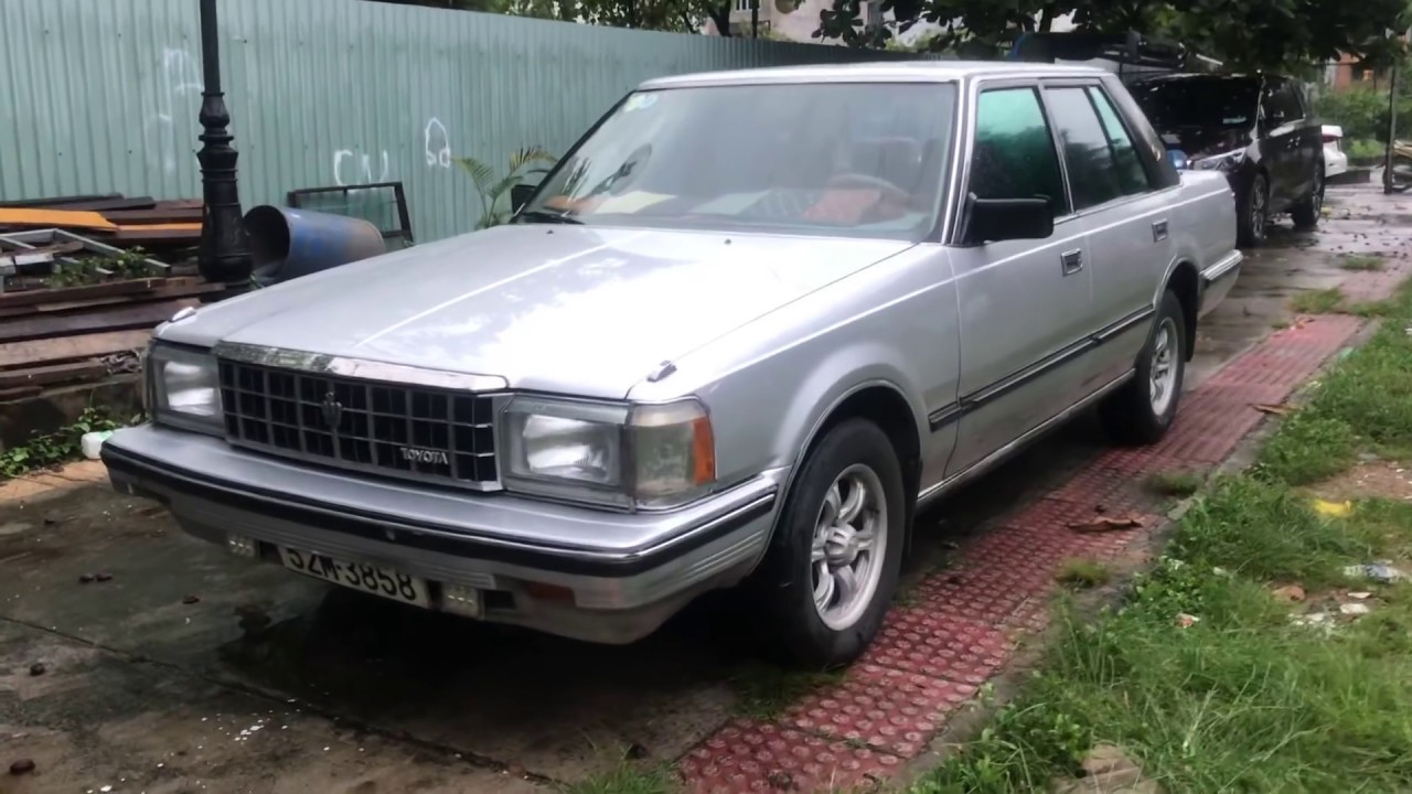 Toyota crown 1985