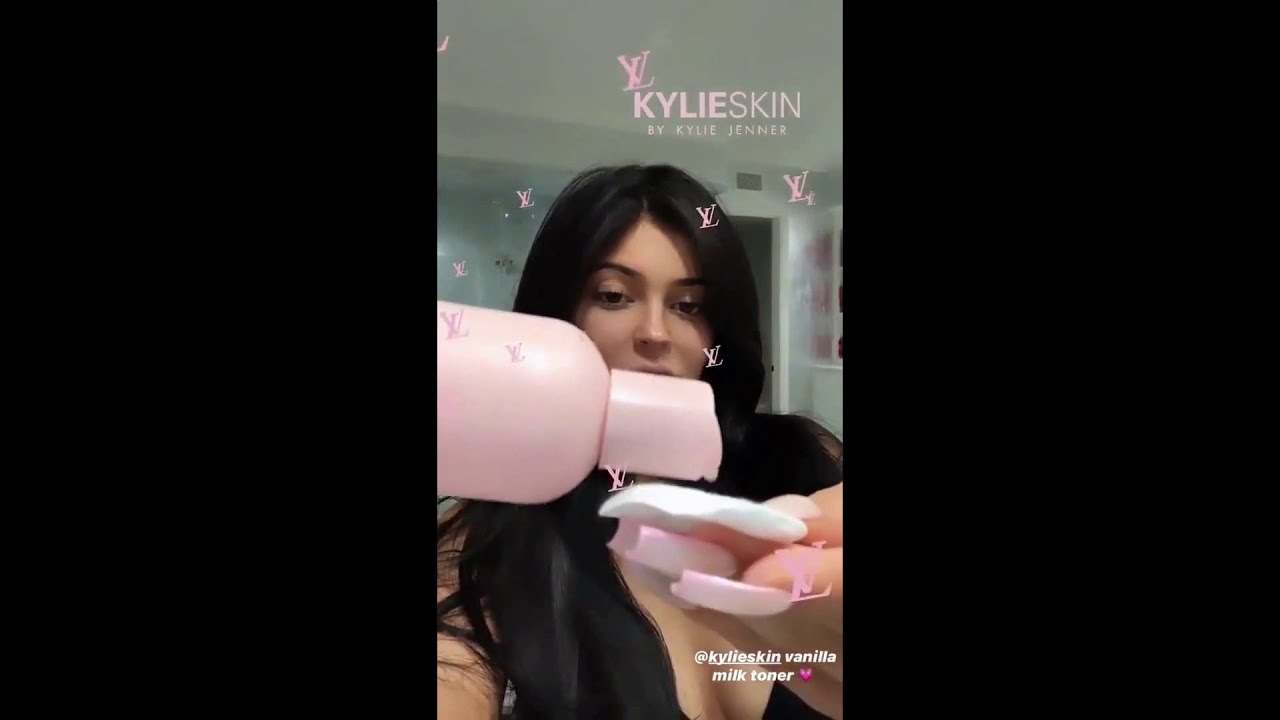 Kylie Jenner Stories, October 14, 2019