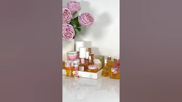 let’s unbox my @Gisou pr haul ✨🤍🍯  #beautyproducts #skincare #preppy #beautyhaul #aesthetic