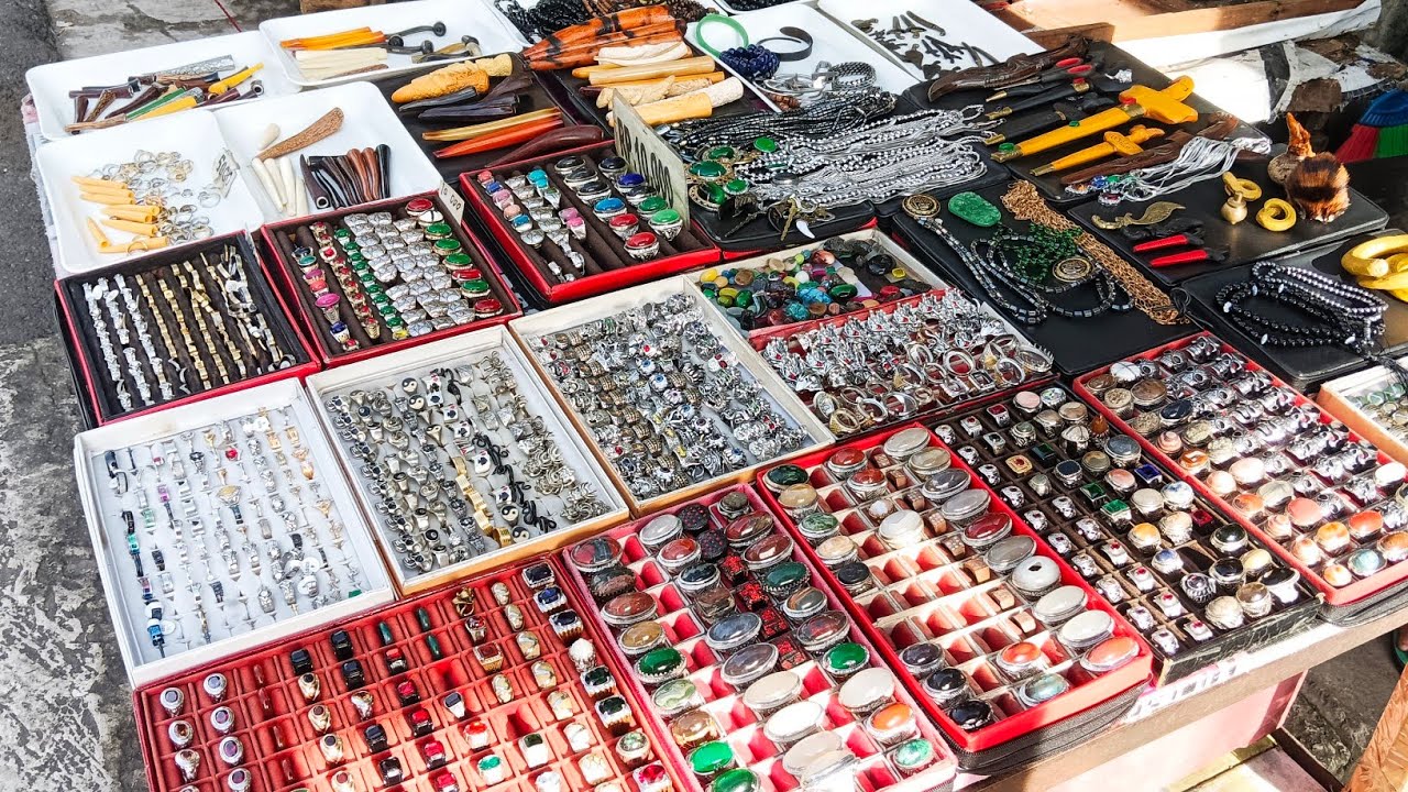 DIOBRAL‼️BATU CINCIN UNIK DAN LANGKA DIPASAR LOAK JEMBATAN ITEM JATINEGARA //MALIK 089618066128