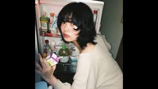 Download lagu Yot Club - Apartment