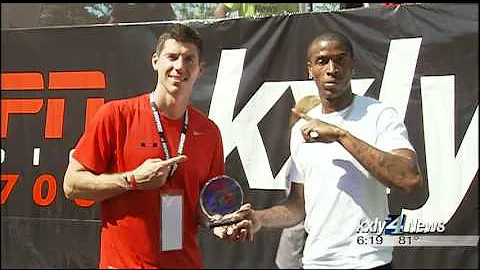 Kemp takes home 2016 Hoopfest Slam Dunk crown