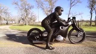 BMW Landspeeder in motion