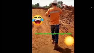 pawang hujan versi anak tambang 😂